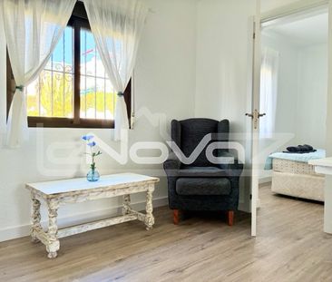 Bungalow in excellent condition in Los Dol - Photo 5