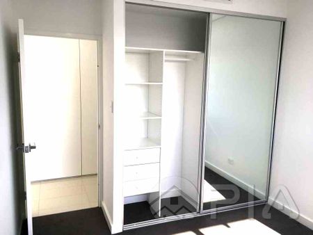 401/570-574 New Canterbury Road Hurlstone Park - Photo 4