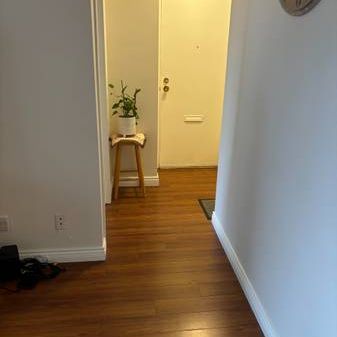 1 BEDROOM Apartment AVAILABLE in DOWNTOWN - Photo 3