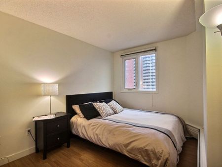 1 Bedroom Condo For Rent In Oliver! In Suite Laundry. Undgr. Parking. - Photo 4