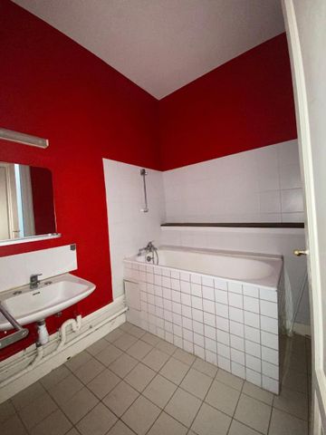 Location Appartement 3 pièces 92m² BORDEAUX 33000 - Photo 5