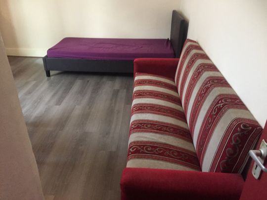 1 Bed Flat, Northbrook Road, IG1 - Photo 1