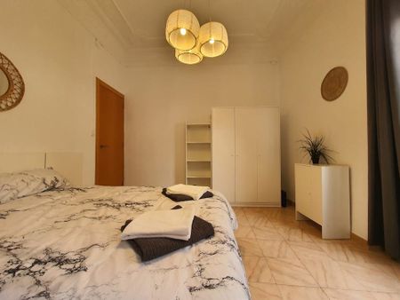 Carrer de Balmes, Valencia, Valencian Community 46001 - Photo 2