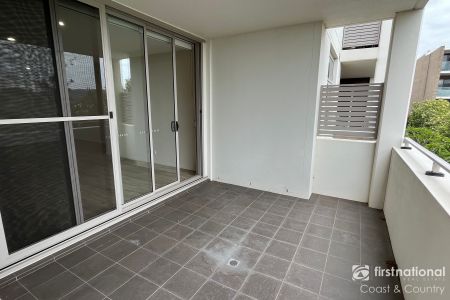 Central Location with Ocean Views - Photo 5