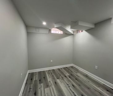 For Lease - 97 COBRIZA Crescent, Brampton, Ontario - Photo 4