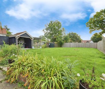 6 bedroom detached house to rent - Photo 6