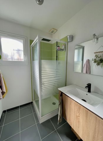 Location Maison 4 pièces 80m² - Photo 5