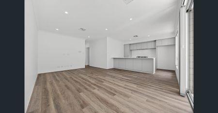 STUNNING BRAND NEW HOME NOT TO BE MISSED - Photo 3