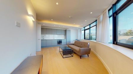 1 bedroom flat to rent - Photo 3