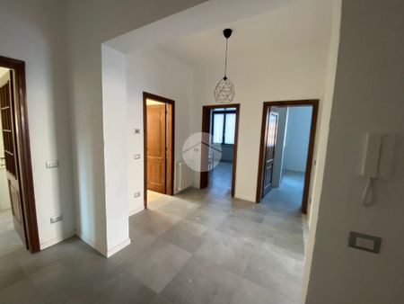 5 locali in affitto - Photo 5