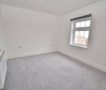 2 bedroom property to rent - Photo 4