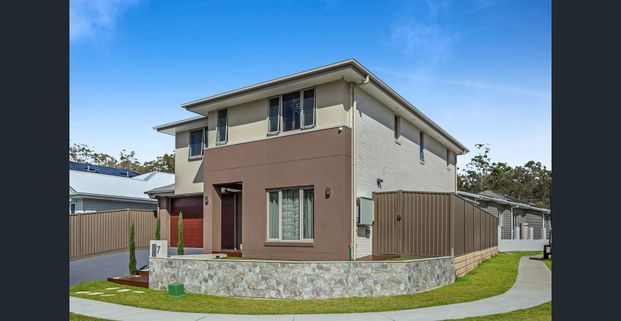 OUTSTANDING FAMILY HOME IN QUIET STREET - Photo 1