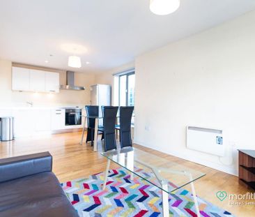 2 bedroom apartment to rent - Photo 6