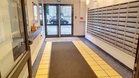 Location Appartement 1 pièce 15m² ST ETIENNE 42000 - Photo 5