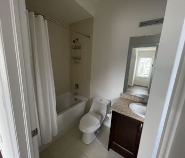 For Lease - 35 Queen Magdalene Place, Toronto, Ontario - Photo 4