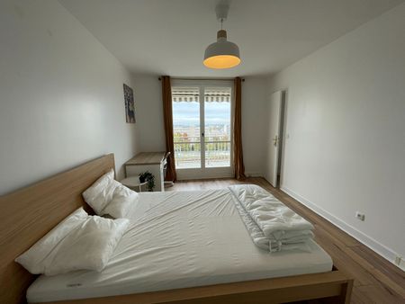 Location Appartement 5 pièces 90m² - Photo 2