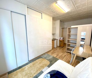 STUDIO MEUBLE A LOUER - BLOIS - HYPER-CENTRE, LOYER CC = TOUT COMPRIS ! - Photo 1