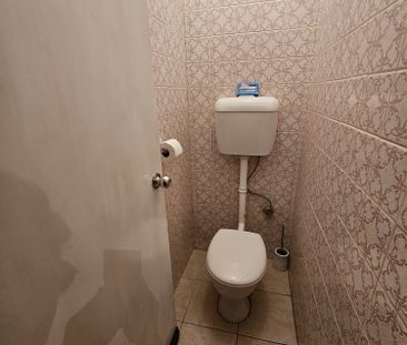 Brunswick West - Photo 1
