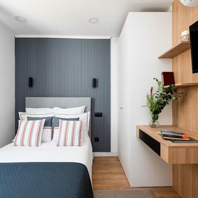 Calle del Arenal, Madrid, Community of Madrid 28013 - Photo 1