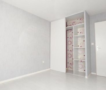 Location Appartement 4 pièces 81m² LE HAVRE 76600 - Photo 3