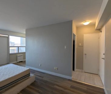 206 St George Street #405 - Photo 1