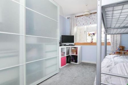 Firrhill Drive, Edinburgh, EH13 9EU - Photo 3