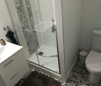 1 pièce - Meublé - 10 m² - 3ème étage - Colocation non autorisée - Photo 3