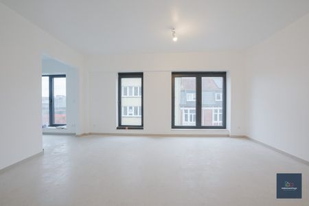 Nieuw gelijkvloers 2 slaapkamerappartement met koer - Photo 5