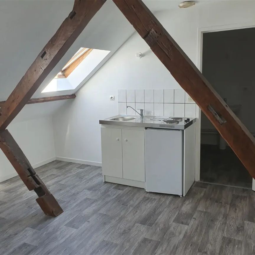 Location appartement 1 pièce - 15.82m² à Saint-omer (62500) - Photo 1