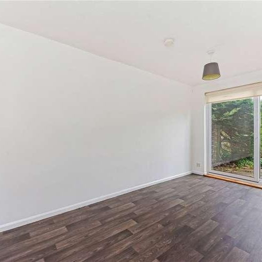 Elder Close, Winchester, United Kingdom, SO22 - Photo 1