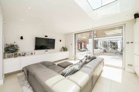 Walham Grove, Fulham, SW6 - Photo 2