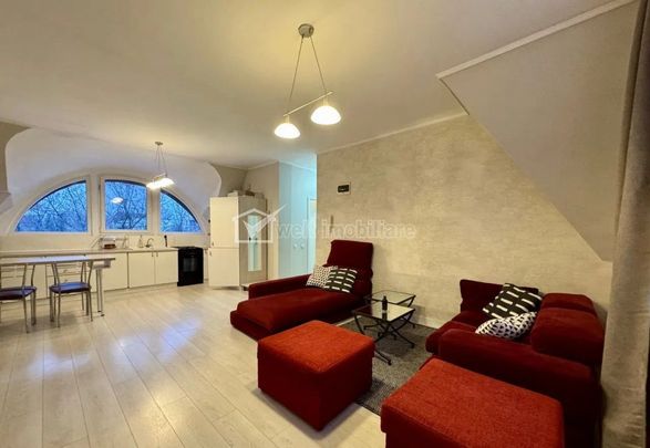Apartament in vila, zona Andrei Muresanu - Fotografie 1