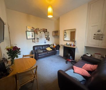 1 bedroom property to rent - Photo 1