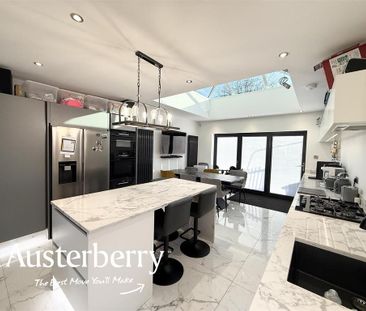 2 bedroom semi-detached house to rent - Photo 4