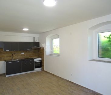Pronájem bytu 2+kk 61 m² - Fotografie 1