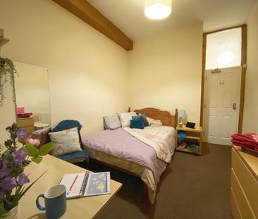 1 bedroom in a house share to rent - Photo 5