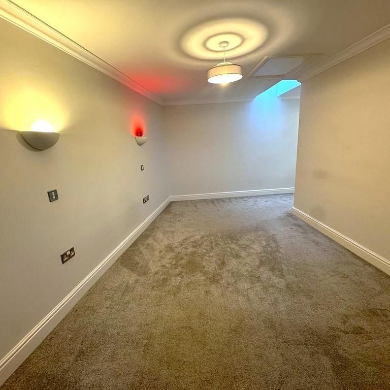 2 bedroom maisonette to rent - Photo 1