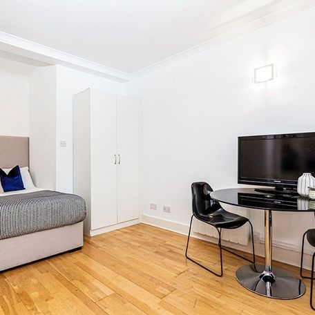 Apartment, Hill Street, London, Greater London, Mayfair, W1J - Photo 1