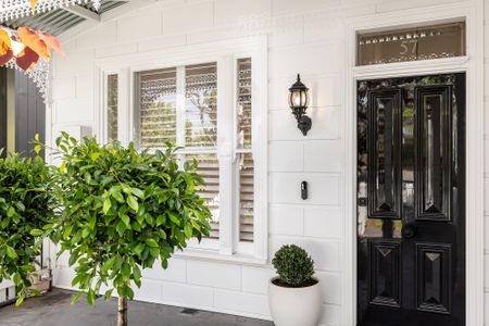 57 Graham Street, Albert Park VIC 3206 - House For Rent | Domain - Photo 4