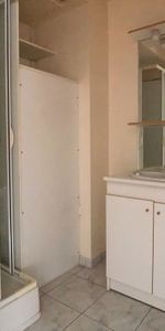 Location Appartement 2 pièces 35m² COUTANCES 50200 - Photo 4