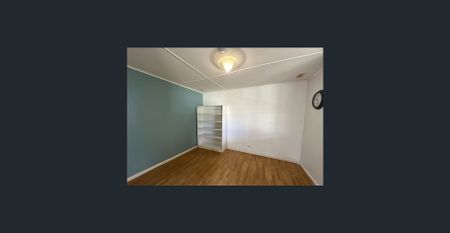 Lovely Family Home - Photo 5