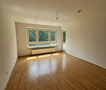 Ab sofort: 3-Zimmer-Wohnung mit Balkon nähe Flughafen - Foto 3