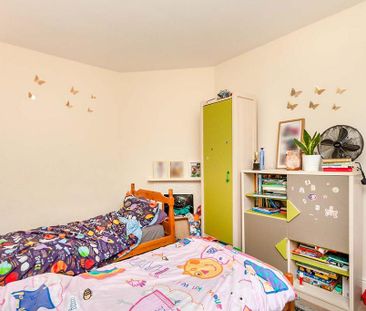 3 bedroom semi-detached house to rent - Photo 6