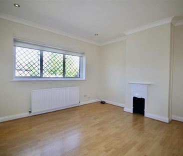 2 bedroom maisonette to rent - Photo 6
