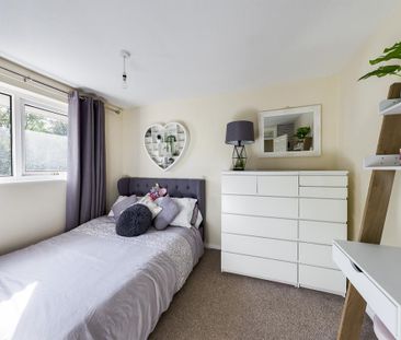 3 bedroom terraced house to rent - Photo 5