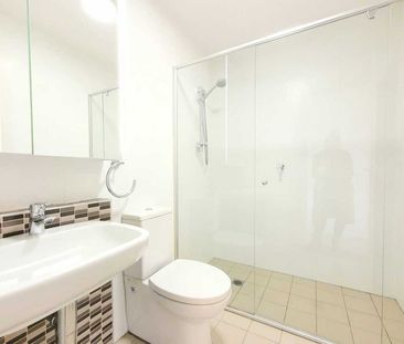 10/2 Metropolitan Road Enmore - Photo 2