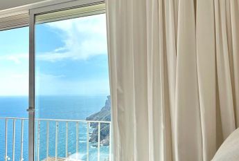 Villa for rent with 4 bedrooms and 3 bathrooms with stunning views