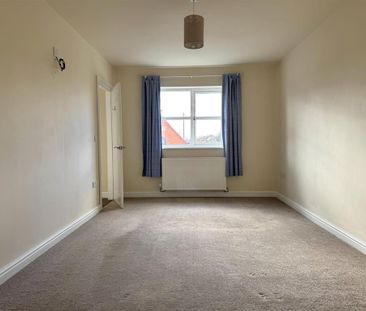 5 bedroom detached house to rent - Photo 3