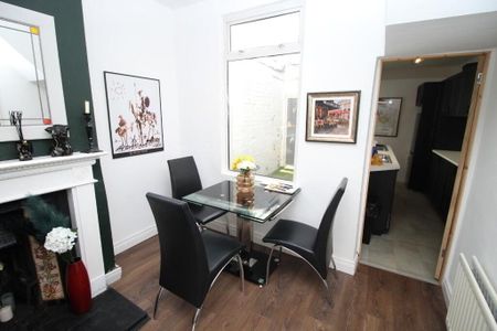 7 Donard Street, Belfast, BT6 8EJ - Photo 3