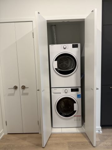 For Lease - 1 Fairview Road Unit# 1205, Mississauga, Ontario - Photo 4